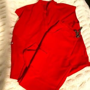 Figs Pop red Rafaela/Yola set M/MP